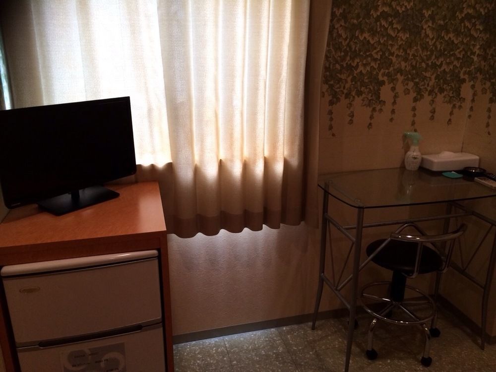 Uehonmachi Plaza Hotel (Adults Only) Osaka Esterno foto
